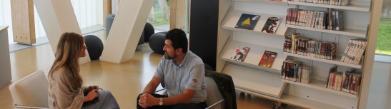 A primeira vítima da miña propia intolerancia fun eu mesmo. Así como xulgaba a sociedade, facíao tamén comigo mesmo e, polo tanto, era intolerante cara a miña familia de orixe, a miña historia de vida e aspectos e partes da miña propia persoa que non aceptaba.